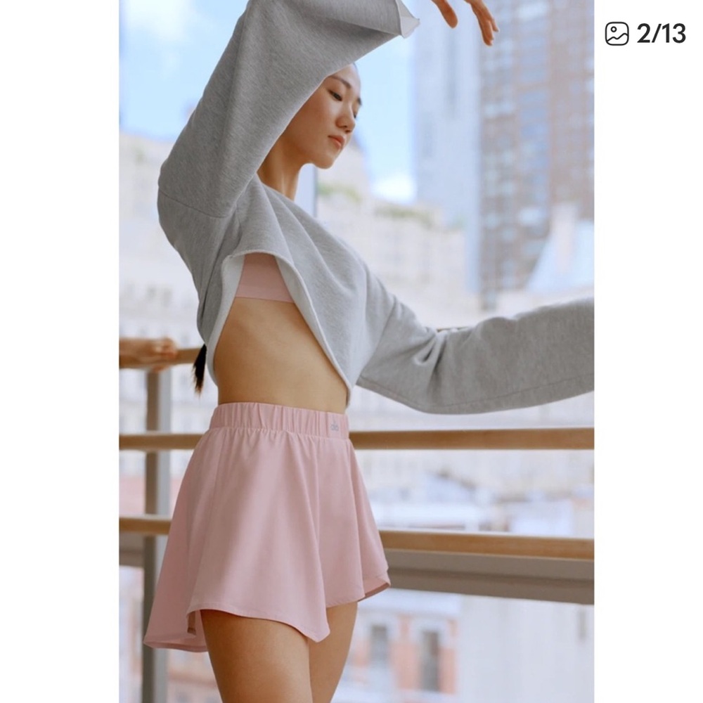 ALO Yoga Freestyle Skirt Ballet Pink size small NWT 🩰